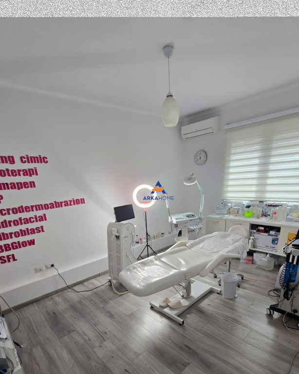 JEPET ME QERA APARTAMENT 2+1 "TE MYSLYM SHYRI" 700 EURO
