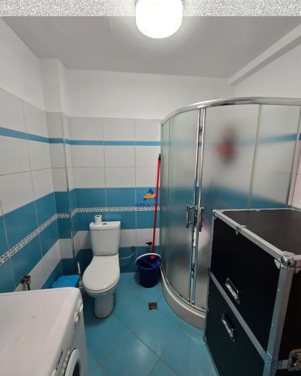 JEPET ME QERA APARTAMENT 2+1 "TE MYSLYM SHYRI" 700 EURO