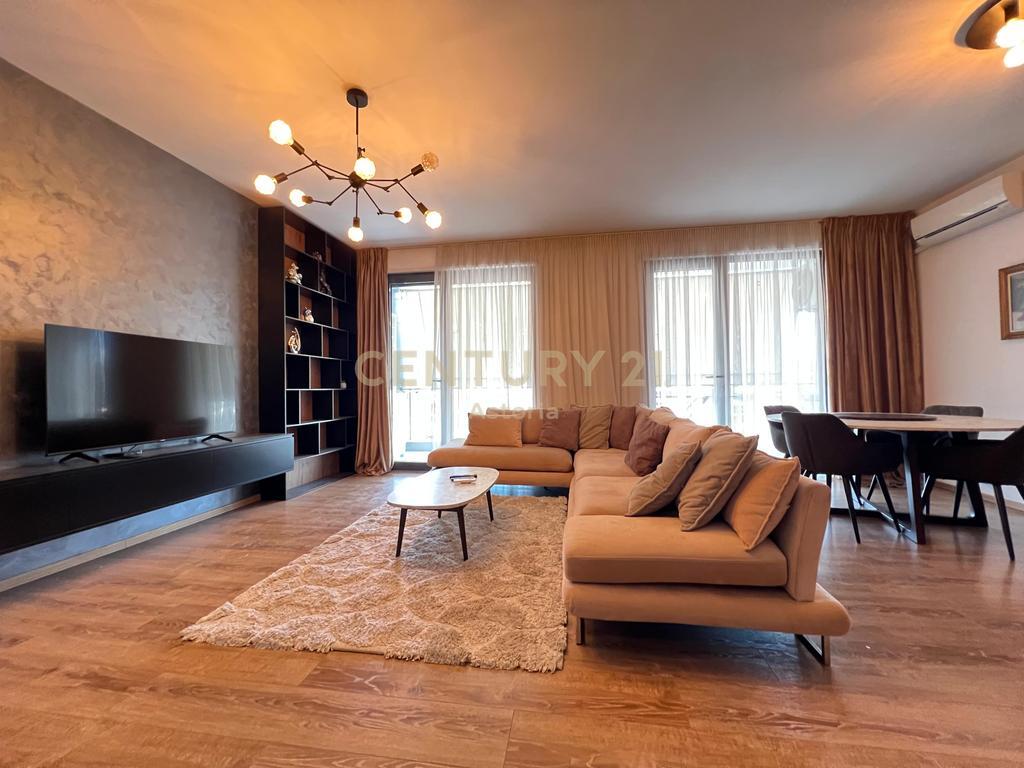 FOR SALE APARTMENT 2+1+2 AT ALBA RESIDENCE, NEAR 21 DECEMBER