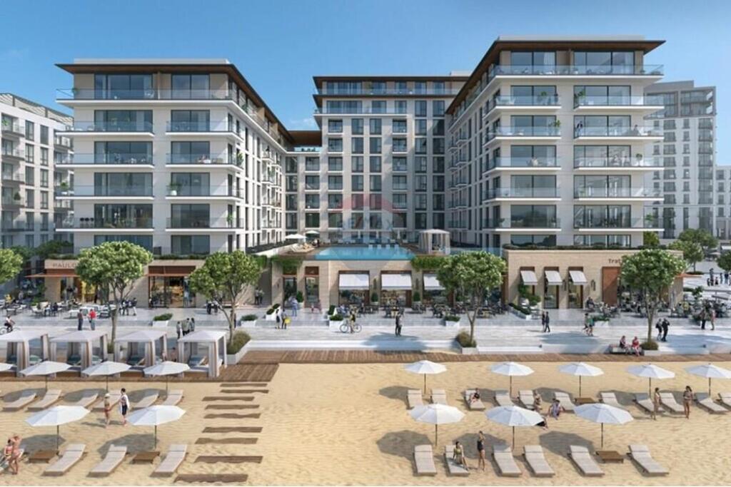 Apartament 2+1+2 me parkim tek Durres Marina!