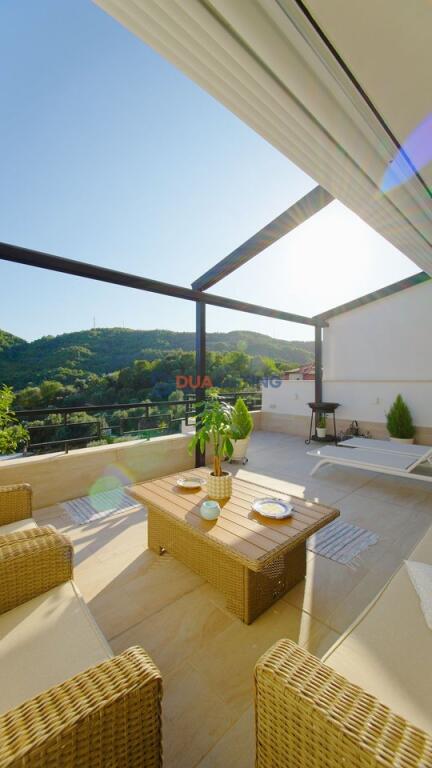 LUXURY DUPLEX FOR SALE NEAR THE BOTANICAL GARDEN  2 PARKING SPACES