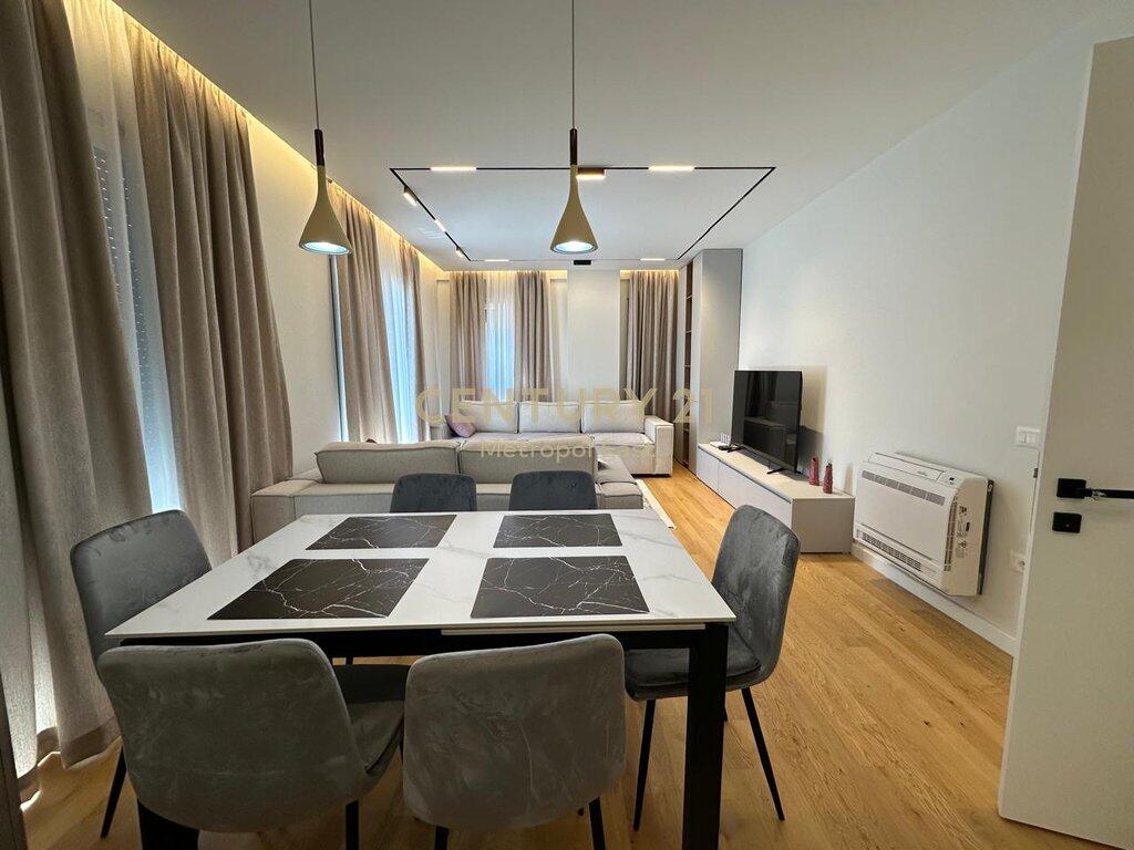 Jepet me qira apartament 3+1 në rezidencën Rose Garden.