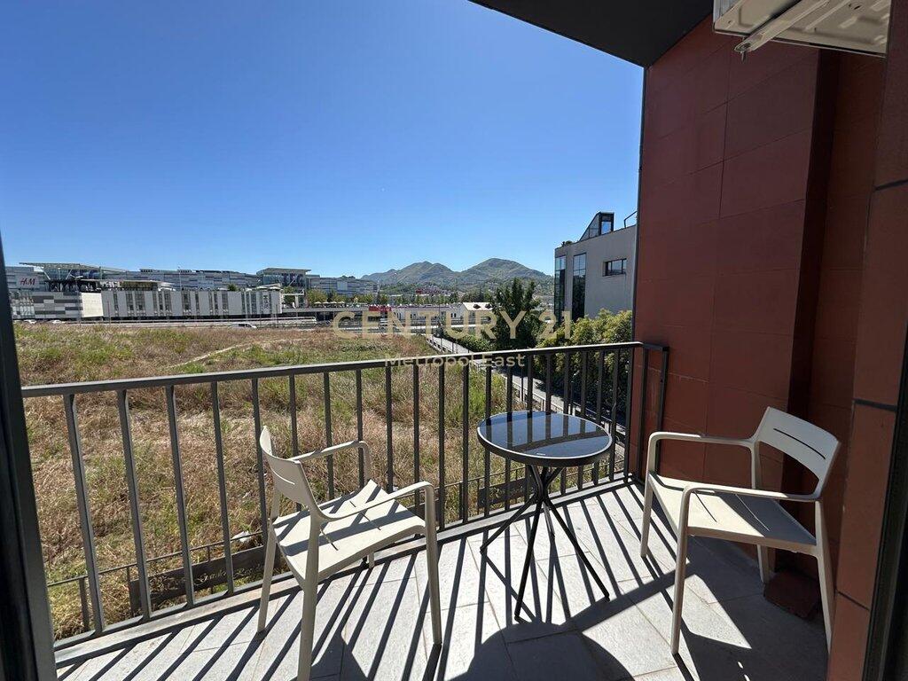 Jepet me qira apartament 3+1 në rezidencën Rose Garden.