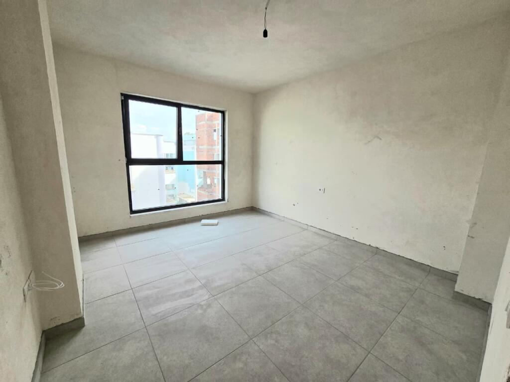 Apartament 2+1 ne Shitje, Rezdenca Liburna ne Golem