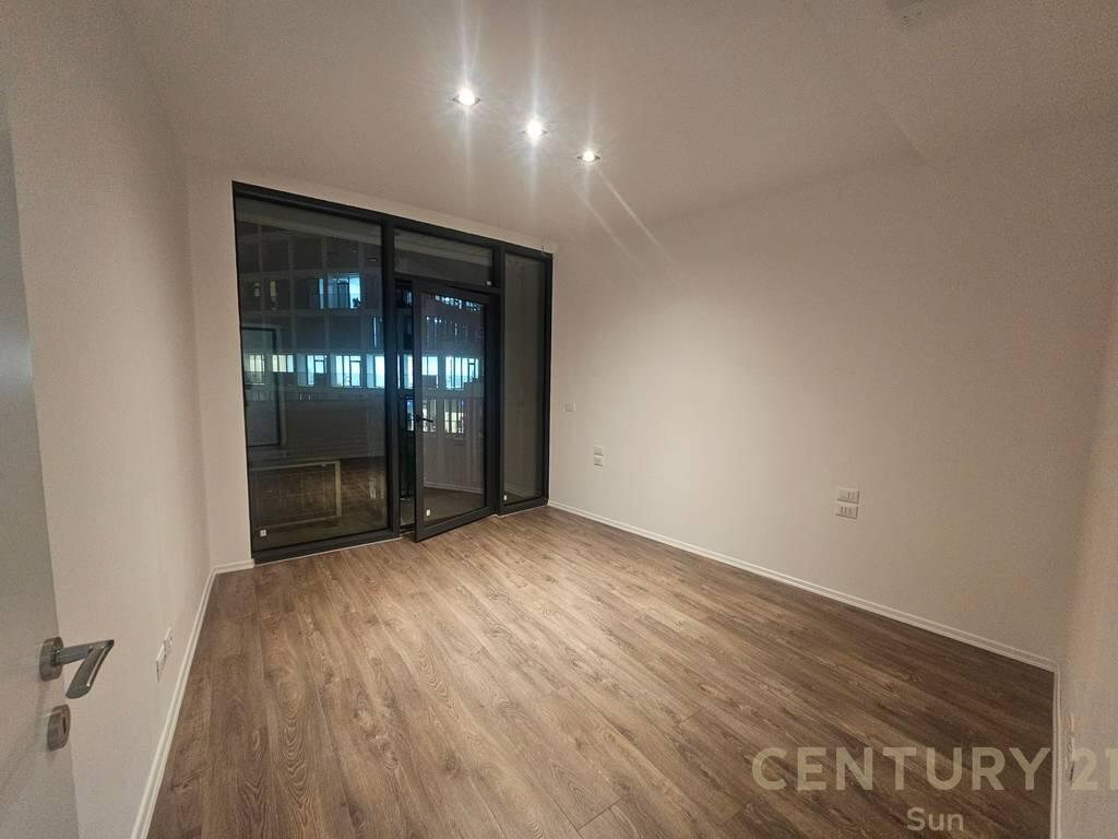 ZYRE + POST PARKIMI PER QIRA NE LAKE VIEW RESIDENCES!!