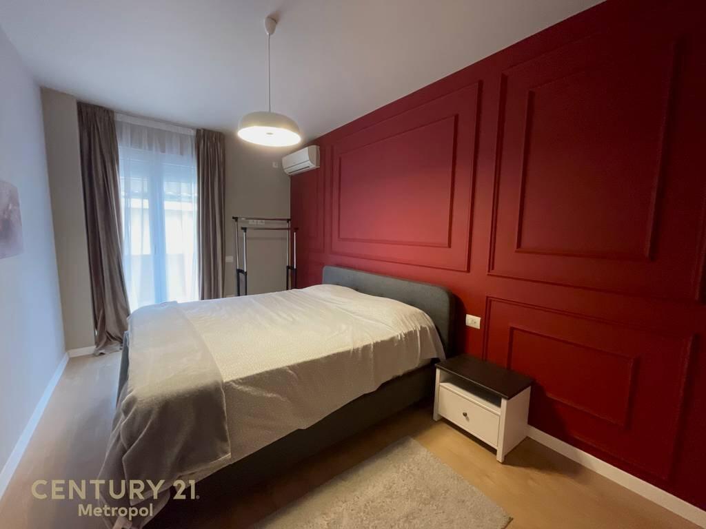 AFFITTASI APPARTAMENTO 1+1, CENTRO Tirane!.