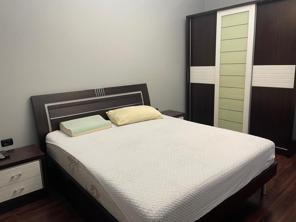 Apartament 2+1 tek Sheshi Wilson