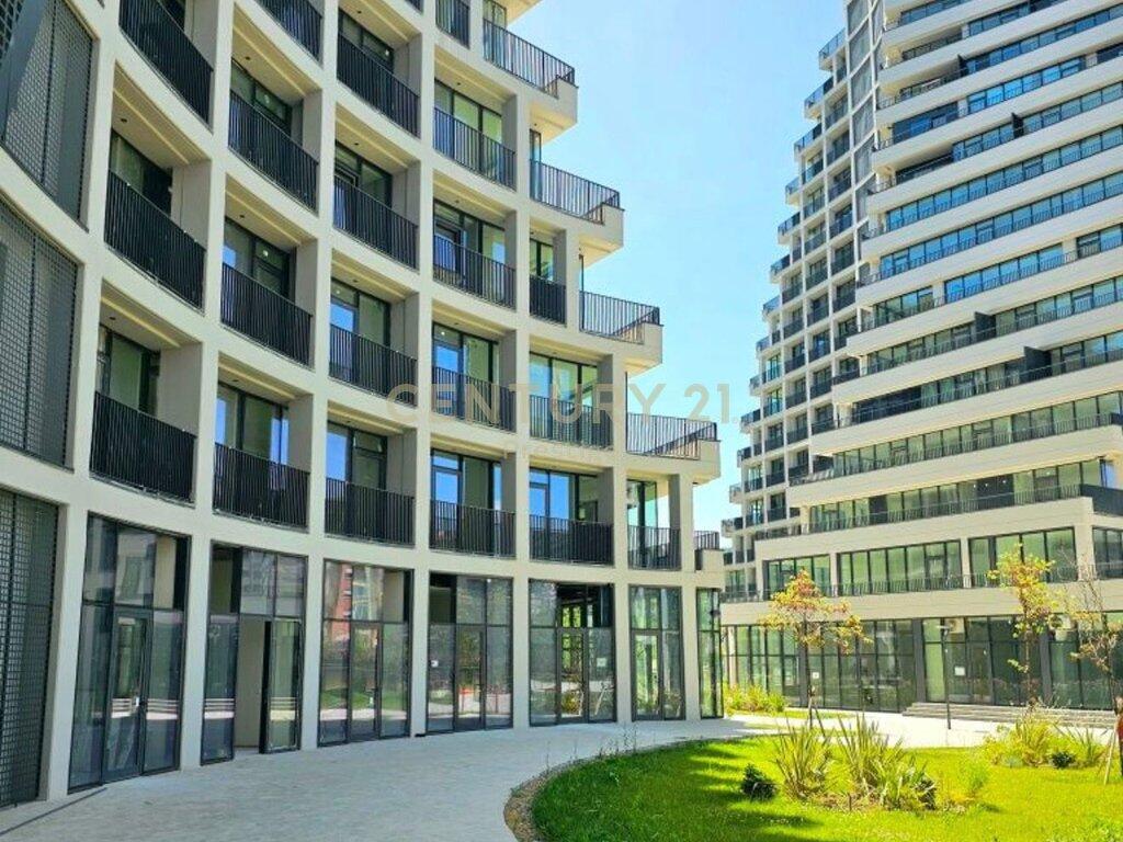 VENDESI UNITÀ COMMERCIALE "VISTA LAGO", RESIDENZA!