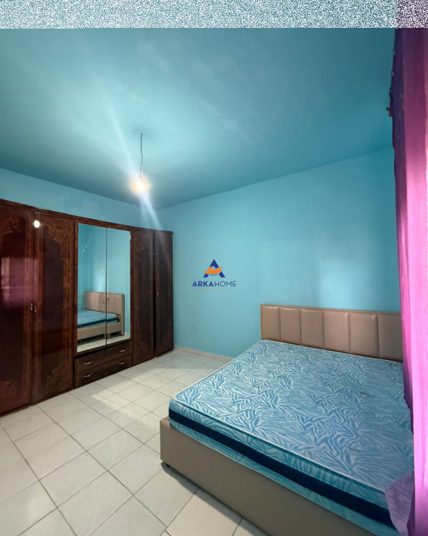 AFFITTASI 2+1+BALCONE "VICINO A UET, PORCELLANA" 450 EURO