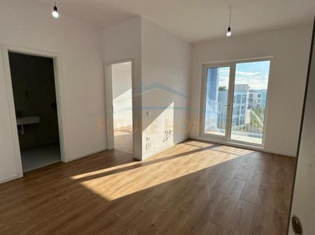 Shitet, Apartament 1+1, OXA, Fresku, Tirane