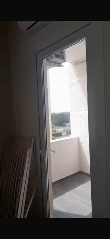 Apartment 1+1 for sale at Gjiri Lalzit   