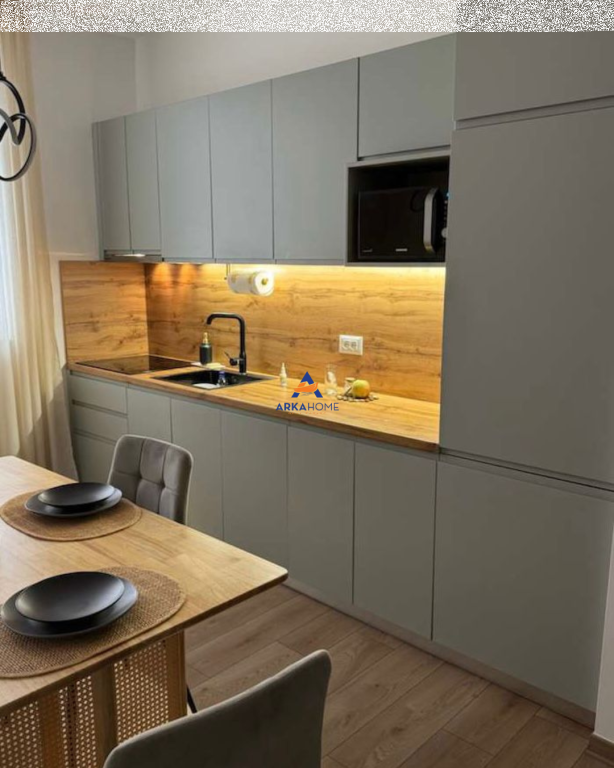 FOR RENT 2+1 APARTMENT "AT KAFE FLORA, DURRES ROAD" 950 EURO (NEGOTIABLE)