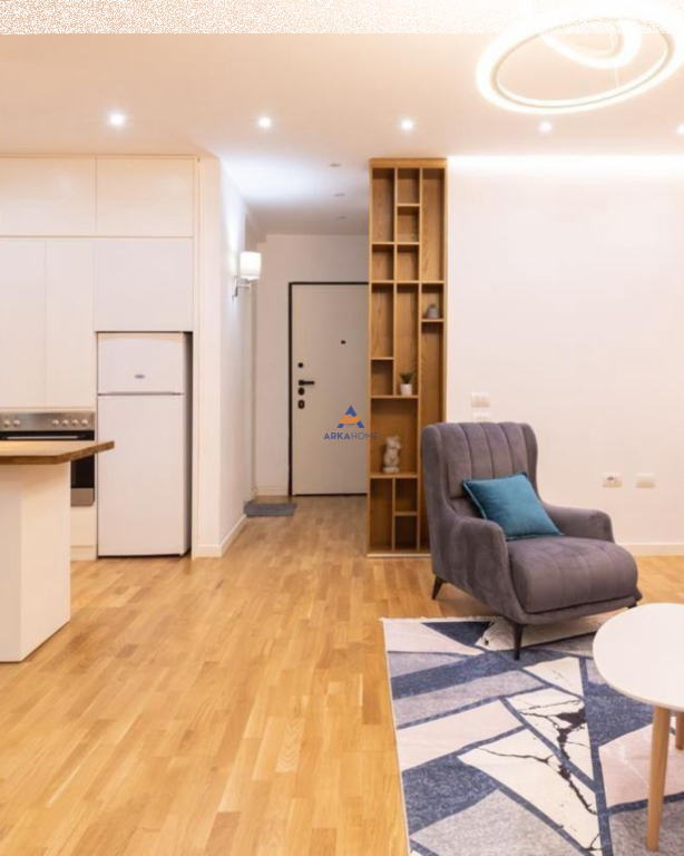 VENDESI APPARTAMENTO 2+1+BALCONE “ZOGU I ZI” 260 .000 EURO