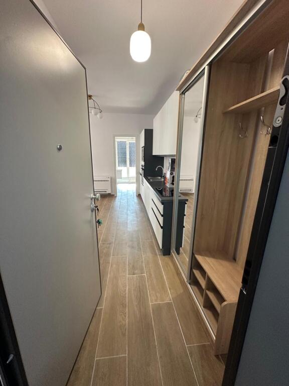 1+1,furnished near the red school, price 600 euros with parking