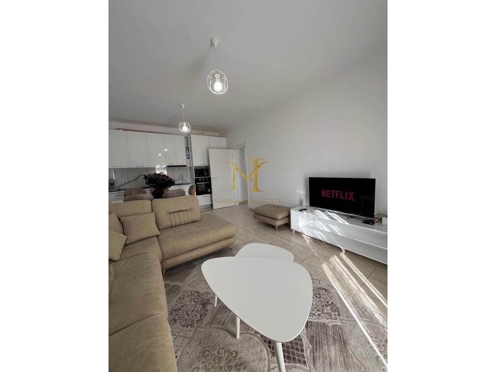 Apartment 2+1 with sea view for rent, Durres Beach !!