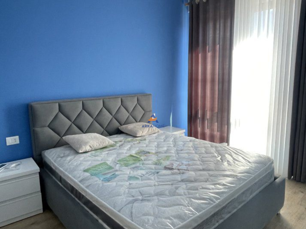 JEPET ME QERA APARTAMENT 2+1+2+BALLKON+POST PARKIMI "RRUGA ARBEN BROCI, MYSLYM SHYR" 1150 EURO