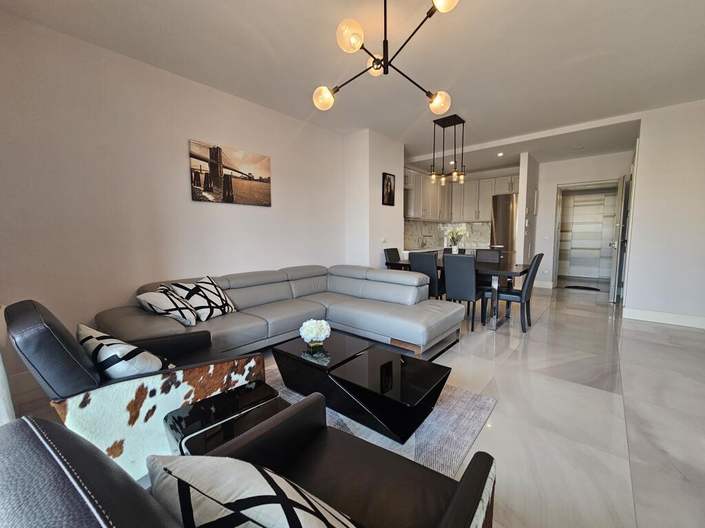 Jepet me Qira Apartament 2+1 + Post Parkimi + gardorobe– Ambasador 3 ✨çmimi 1800 euro