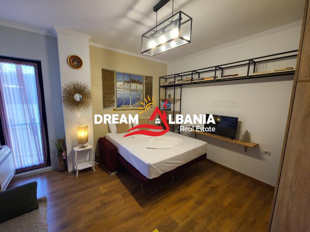 Shitet kat pallati i pershtatur Hotel ne Qender te Tiranes, rruga e Kavajes (ID 4101872)