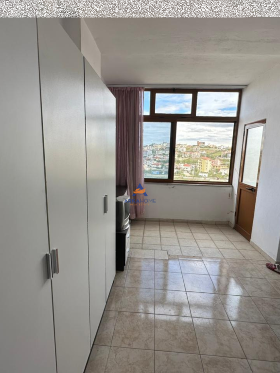 VENDESI APPARTAMENTO 1+1+BALCONE "VICINO ALLA SPIAGGIA ILIRIA, DURRES" 65000 EURO