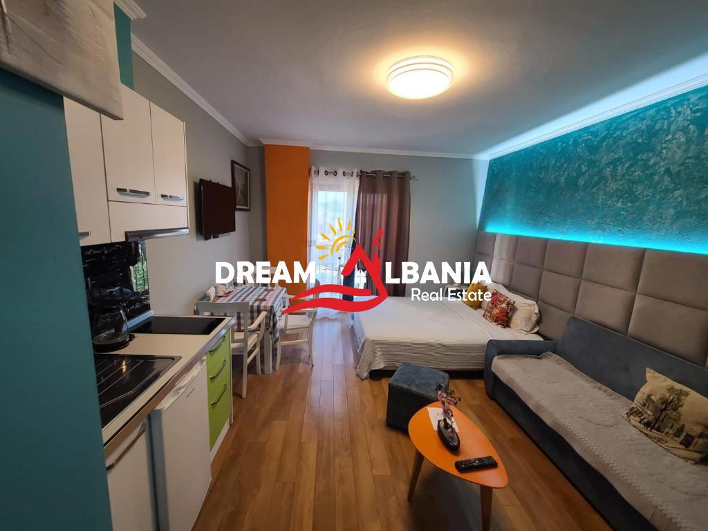 Shitet kat pallati i pershtatur Hotel ne Qender te Tiranes, rruga e Kavajes (ID 4101872)