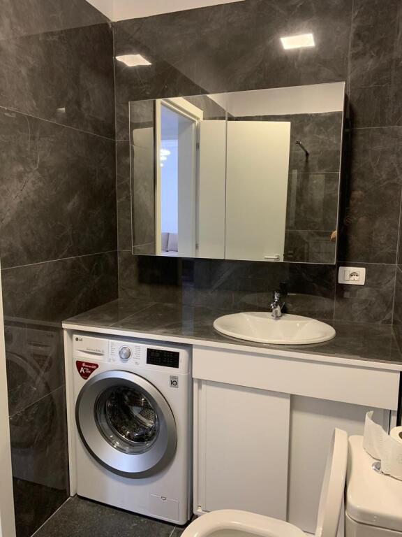 🏡 Appartamento 2+1 in Affitto – Via Peti, Tirana