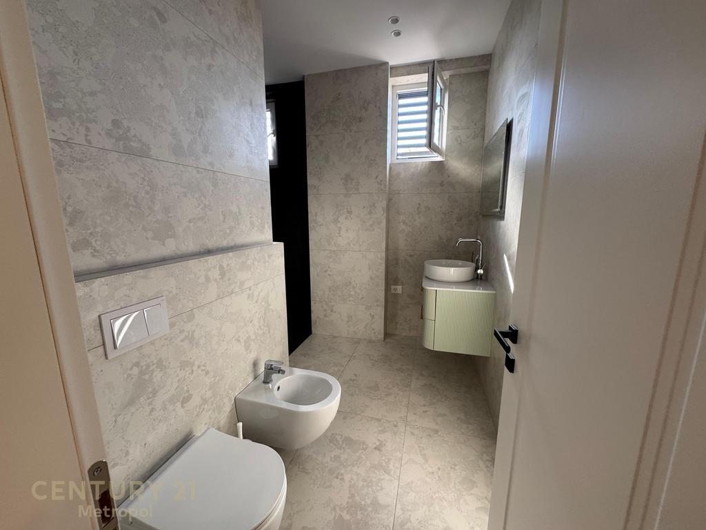 LUXURY APARTMENT 2+1+2 FOR RENT, RED SCHOOL!