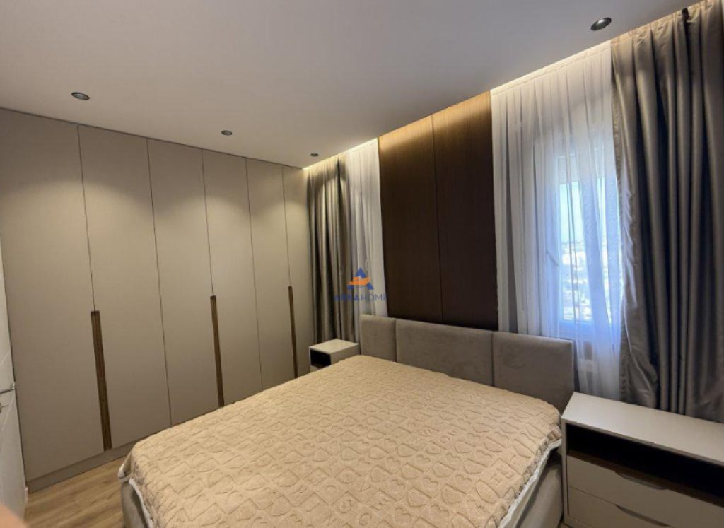 JEPET ME QERA APARTAMENT 2+1+2+BALLKONE+POST PARKIMI "TE RRUGA 5 MAJI" 650 EURO