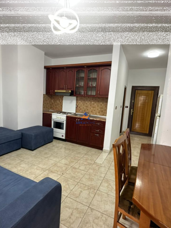 VENDESI APPARTAMENTO 1+1+BALCONE "VICINO ALLA SPIAGGIA ILIRIA, DURRES" 65000 EURO