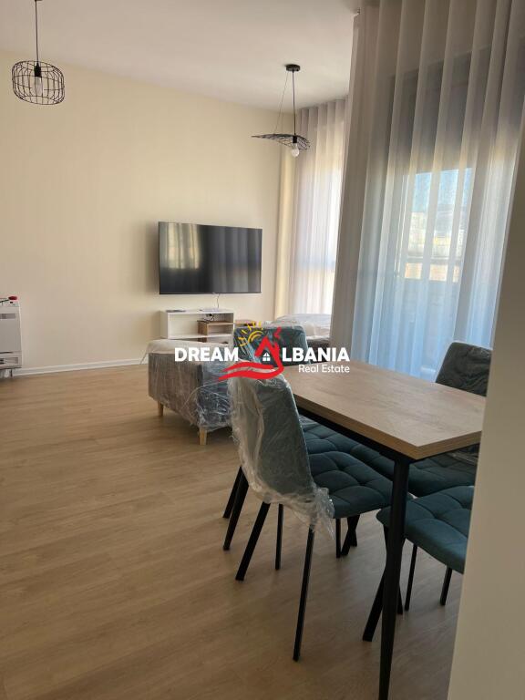 Appartamento 1+1 in affitto in via “Dervish Hekali”, vicino a “Scuola Rossa” – Tirana (ID 42111475)