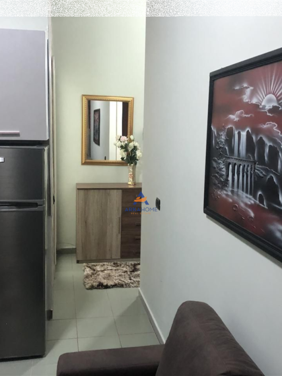 AFFITTASI APPARTAMENTO 1+1 "PAZARI I RI" 50000 LEKE