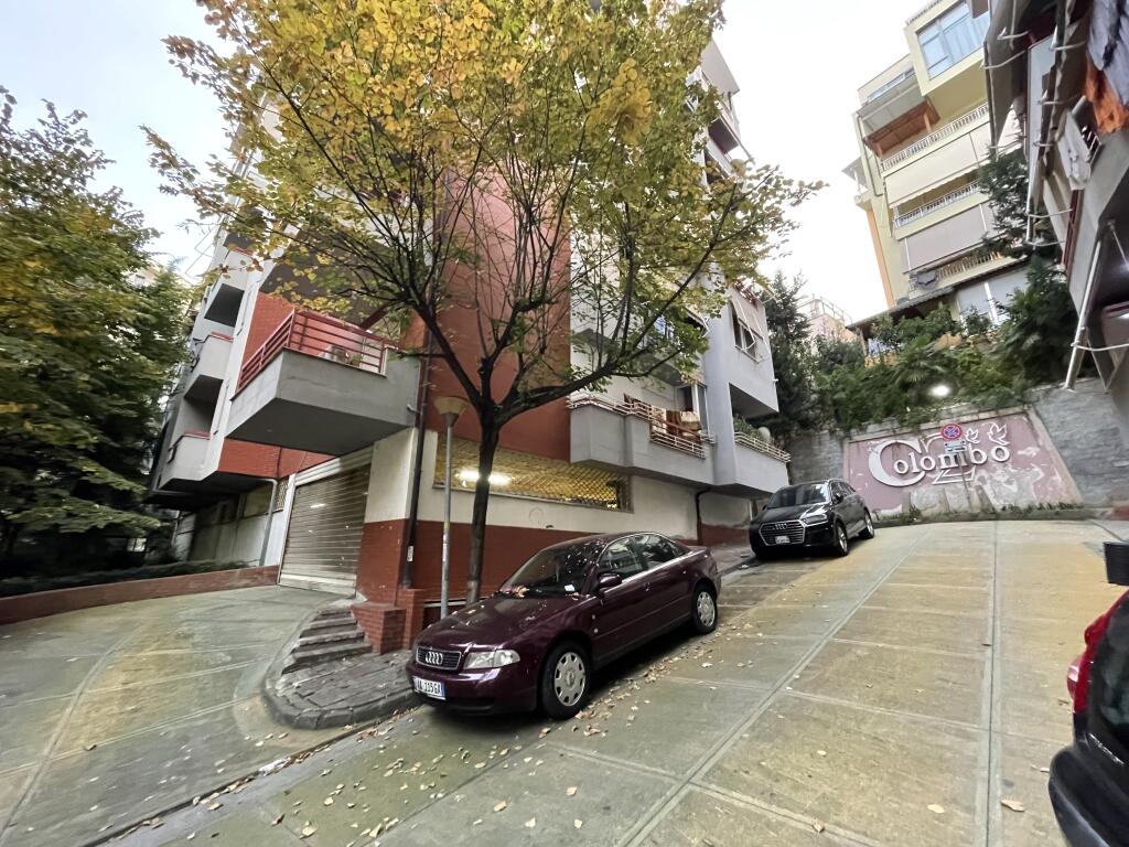 SHITET APARTAMENT 2+1+2 LIQENI I THATE, KOMPLEKSI COLOMBO!
