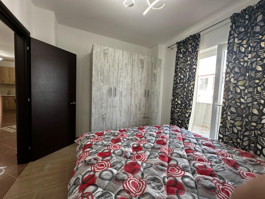🏡 Vendesi in vendita Appartamento 2+1 al Complesso Kolombo, vicino a Oxhaku – Tirana