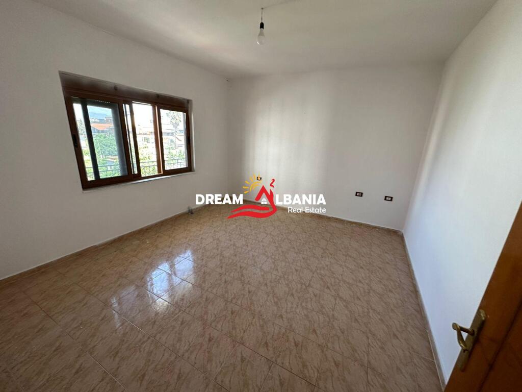4-storey villa for rent on Kavaja street near Globe center (ID 4251246)