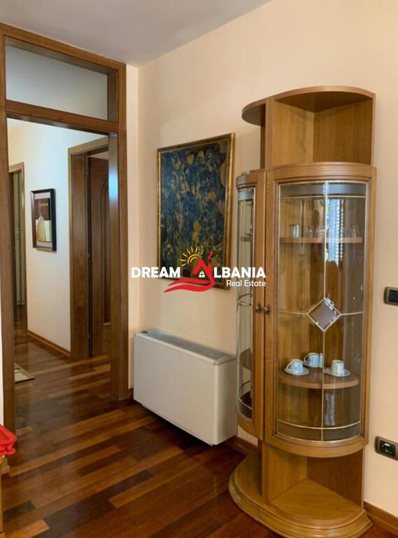 Apartment 3+1+2 for rent on Donika Kastrioti street near the Embassy of Kosovo in Tirana (ID 42211048)