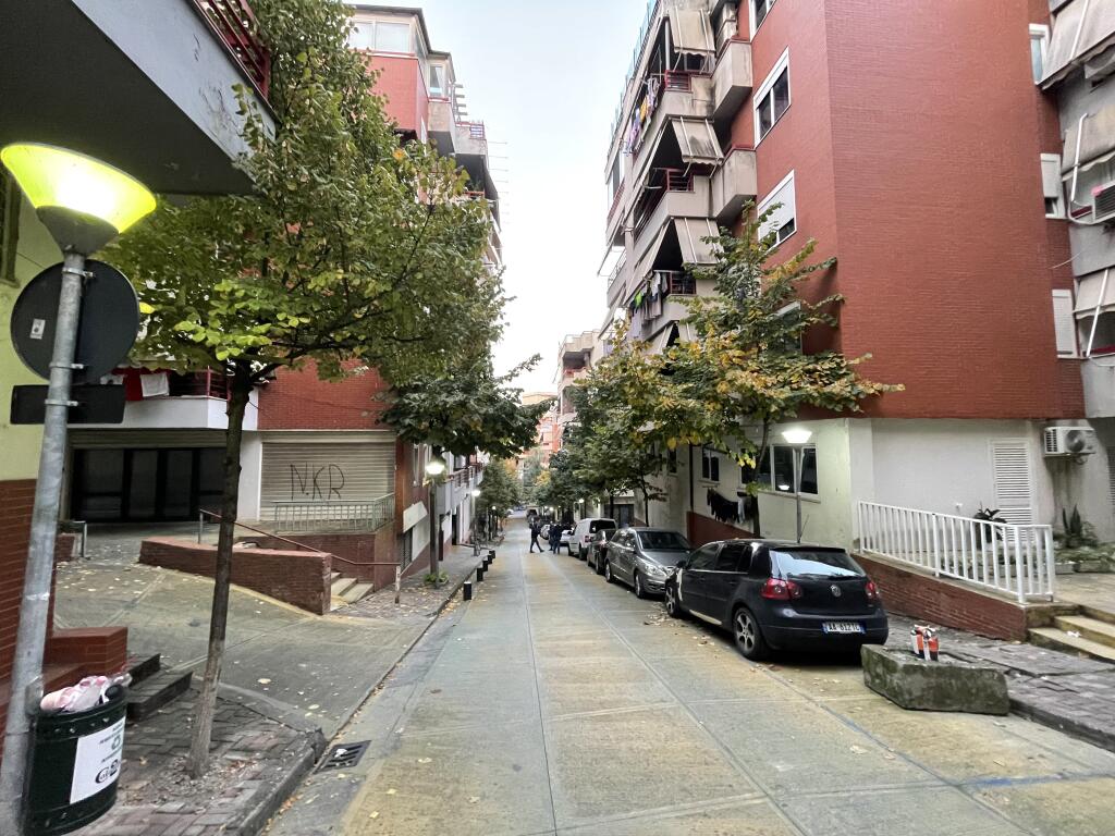 SHITET APARTAMENT 2+1+2 LIQENI I THATE, KOMPLEKSI COLOMBO!
