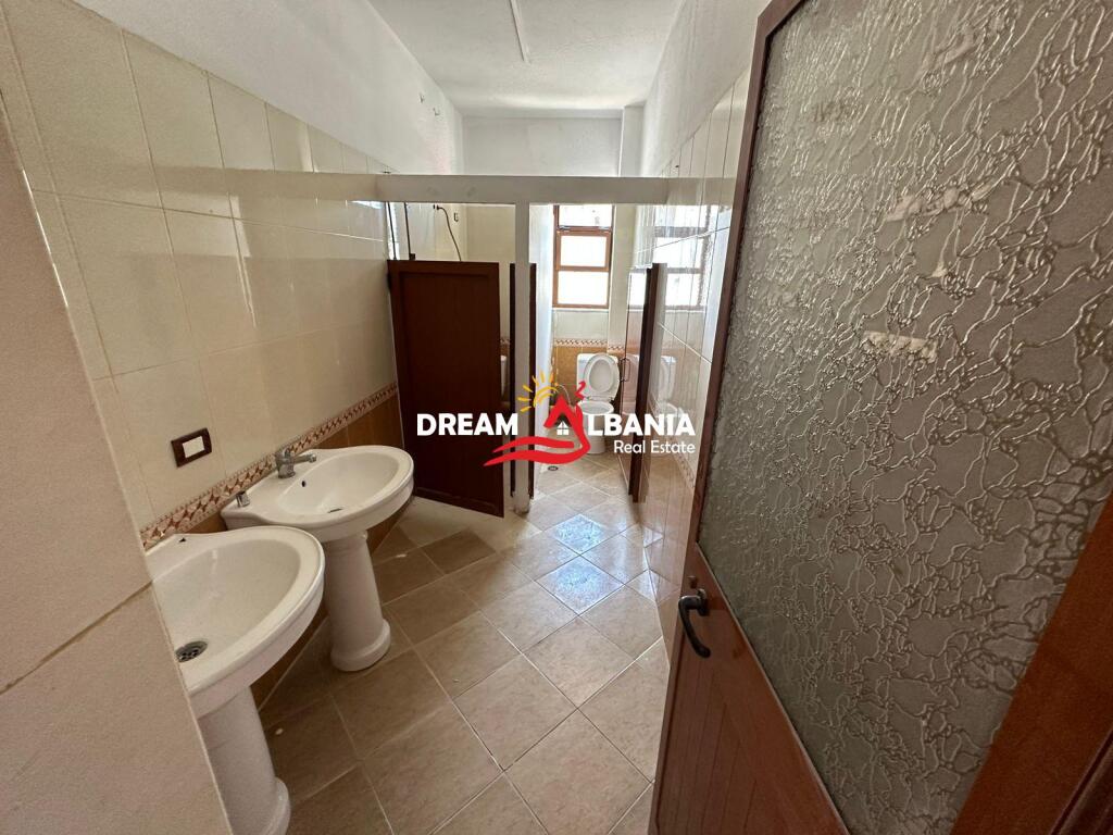 4-storey villa for rent on Kavaja street near Globe center (ID 4251246)