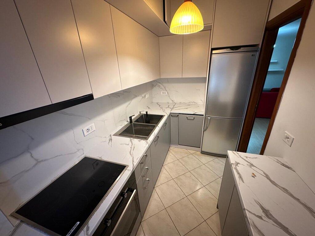 Qera, Apartament 2+1+2+Post Parkimi, Bulevardi Bajram Curri