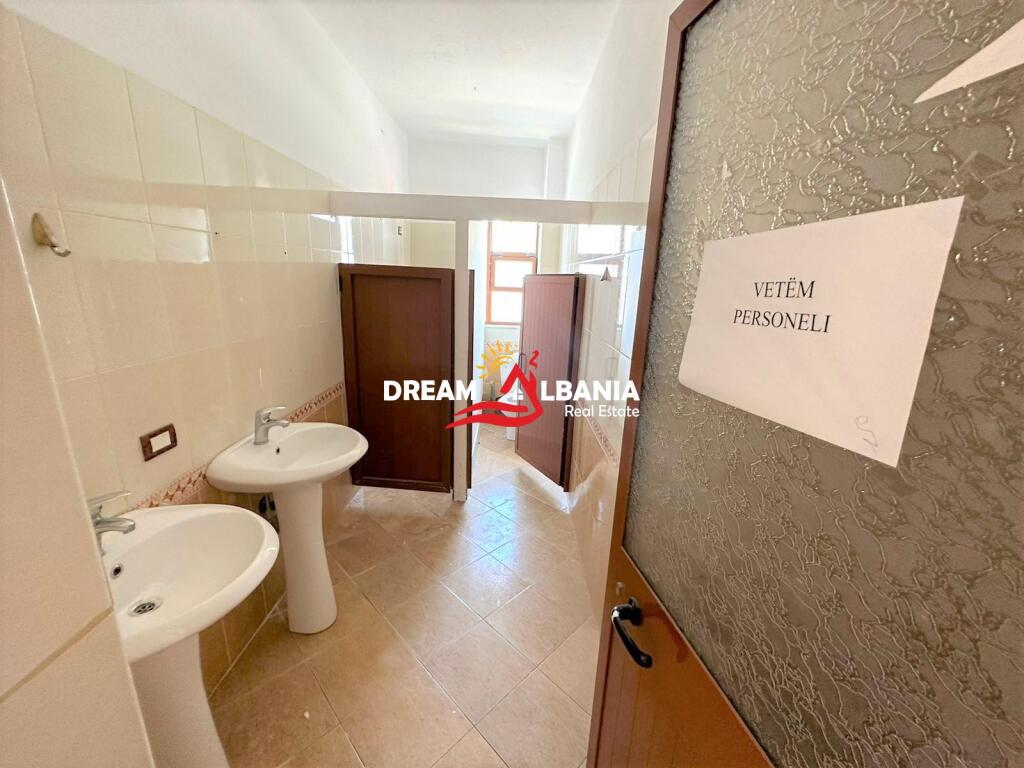 4-storey villa for rent on Kavaja street near Globe center (ID 4251246)