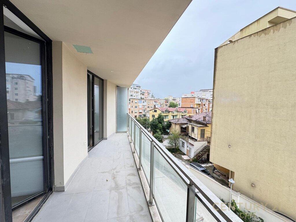 APPARTAMENTO 1+1 IN VENDITA AL GOLDEN TOWER, VIA MINE PEZA!