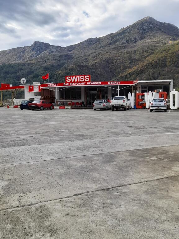 Affittasi carburante + locale + magazzini a RUBIK AUTOSTRADA 500 WU
