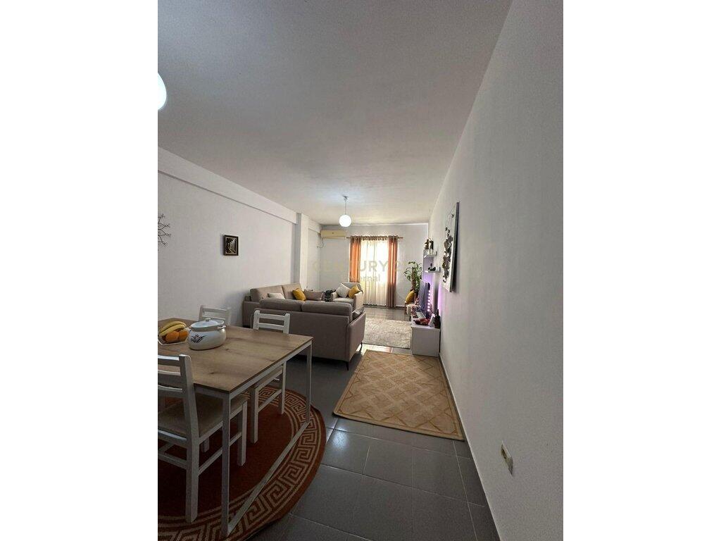 Appartamento 2+1 in vendita a Yzberish   