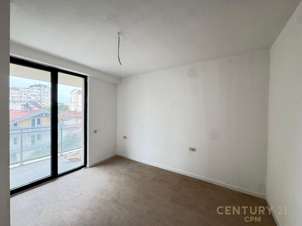 APPARTAMENTO 1+1 IN VENDITA AL GOLDEN TOWER, VIA MINE PEZA!