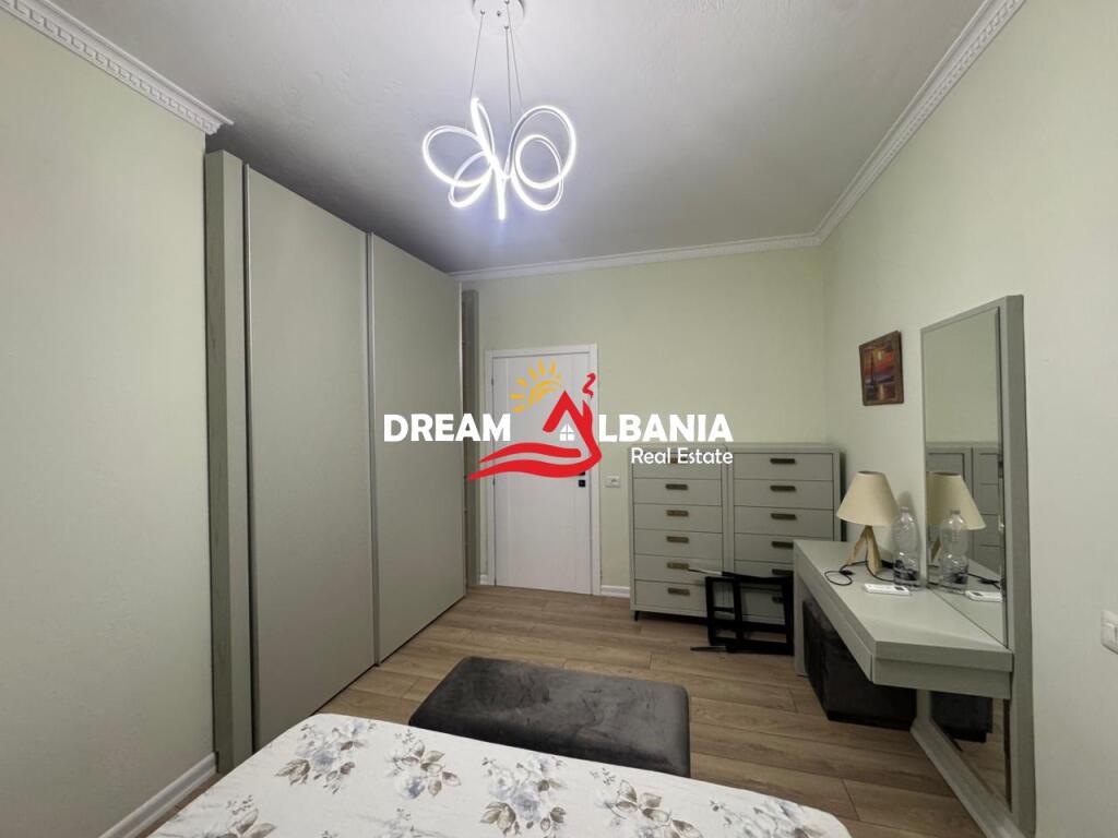 Apartament 3+1+2wc me qera prane Gjykates se Rrethit ne Tirane (ID 4231477 )