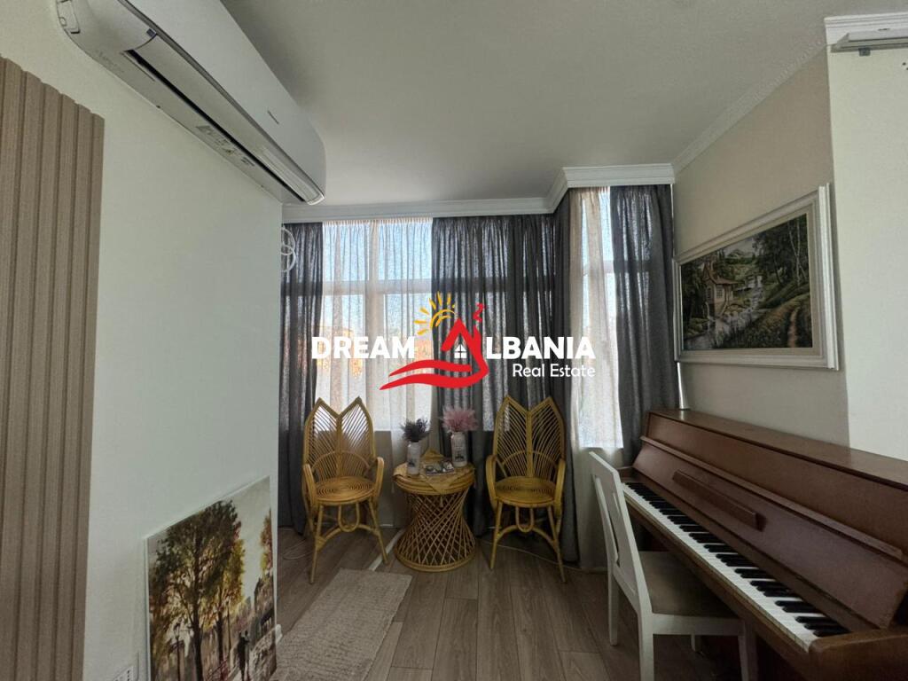 Apartament 3+1+2wc me qera prane Gjykates se Rrethit ne Tirane (ID 4231477 )
