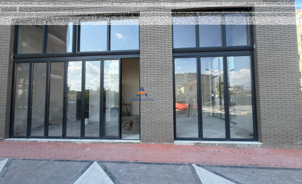 LOCALE COMMERCIALE IN AFFITTO 135M2 "VIA ESAT MEKULI, EX CAMPO DI AVIAZIONE" 1500 EURO