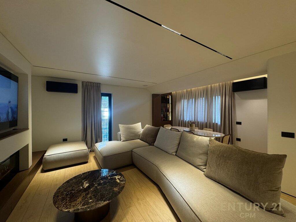 Apartment 3+1 for sale near Garda – Fully renovated