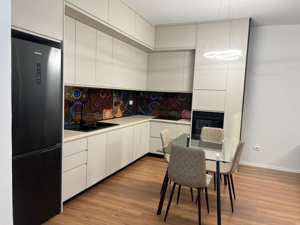 Appartamento 1+1 con parcheggio in affitto, Jordan Misja