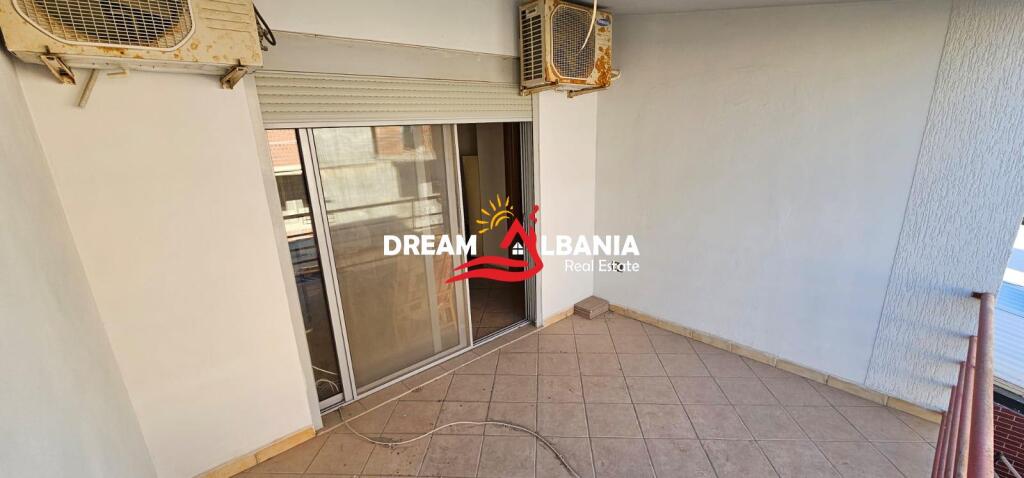 Apartament 2+1 prane Bregdetit tek Shkembi i Kavajes, ngjitur me Epidamn White Sensation Hotel (ID 41212087)