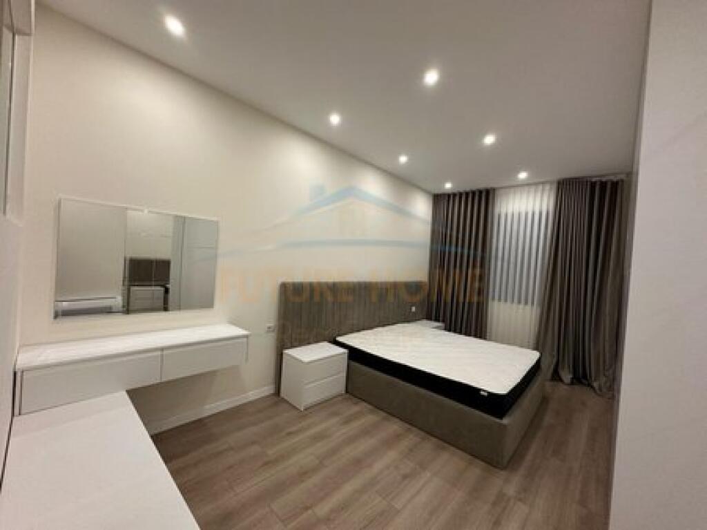 Shitet, Apartament 2+1+2+Garazh, Selitë (Shumë pranë Rezidencës Euro 3D)