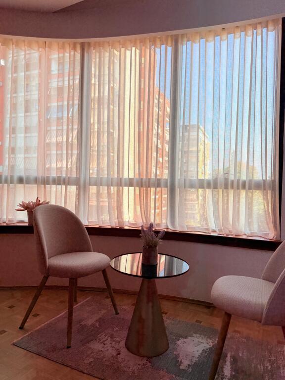 🏡 Jepet me Qira – Apartament 3+1 + 2 Tualete + Post Parkimi